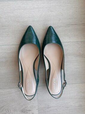 Alfani Dark Green Croc-Embossed Pointed Slingback Flats